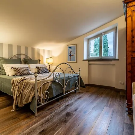 Porri By Mmega سيينا