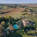 Porri By Mmega Villa Siena